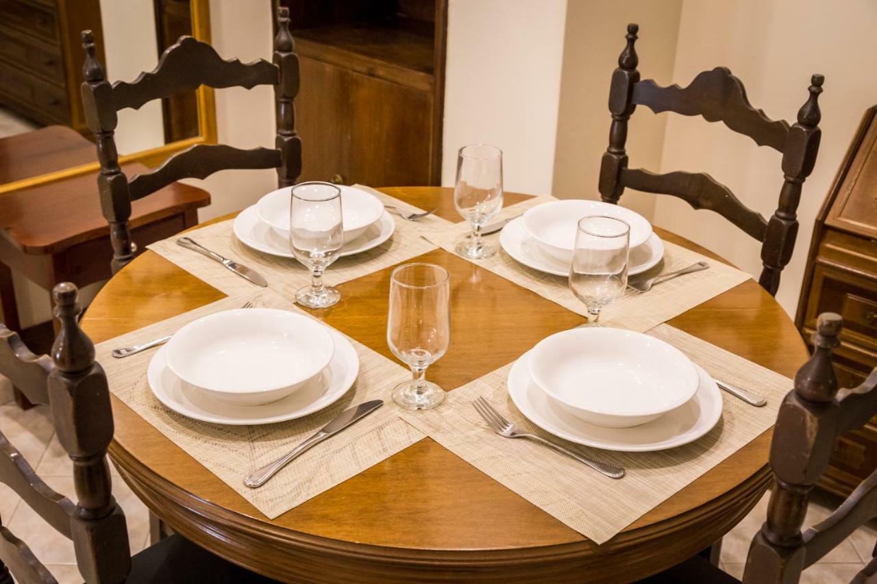 Classy 2 Bedroom Apartment Near Acropolis & Metro Aten Exteriör bild